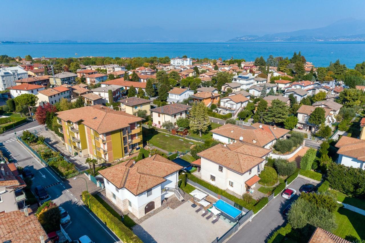 Villa Azdora Peschiera del Garda Eksteriør bilde